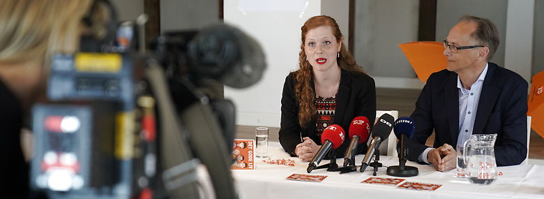 Kristendemokraternes midlertidige formand Isabella Arendt og den sygemeldte Stig Grenov.<br />Foto: Martin Sylvest, Ritzau Scanpix