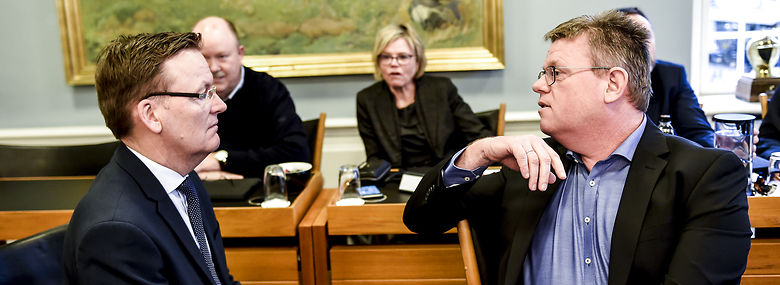 Kommunaldirektør Jesper Kaas Schmidt og borgmester Torben Hansen (S).<br />Foto: Annelene Petersen, Ritzau Scanpix
