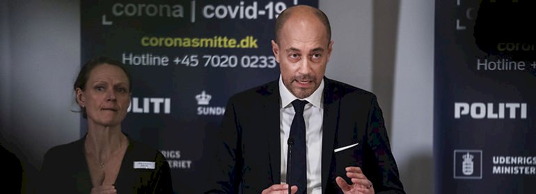 Søndag er Magnus Heunicke (S) igen klar med ny teststrategi, hvor blandt andre gravide og spædbørn kan testes.<br />Foto: Martin Sylvest, Ritzau Scanpix