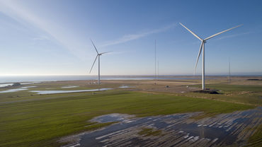Hurtigere vindmølleopsætning kan spare elkunder for milliarder