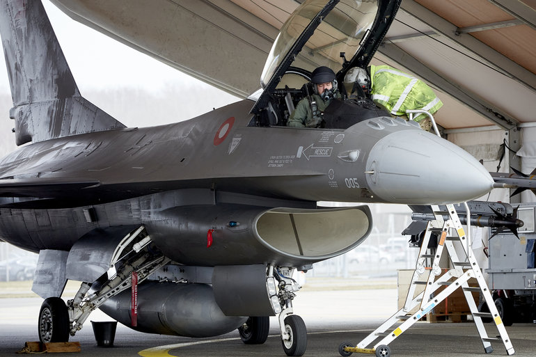 F-16-flyet udfases i dansk forsvar til fordel for F-35-modellen. (Arkivfoto). - Foto: Pelle Rink/Ritzau Scanpix
 - 