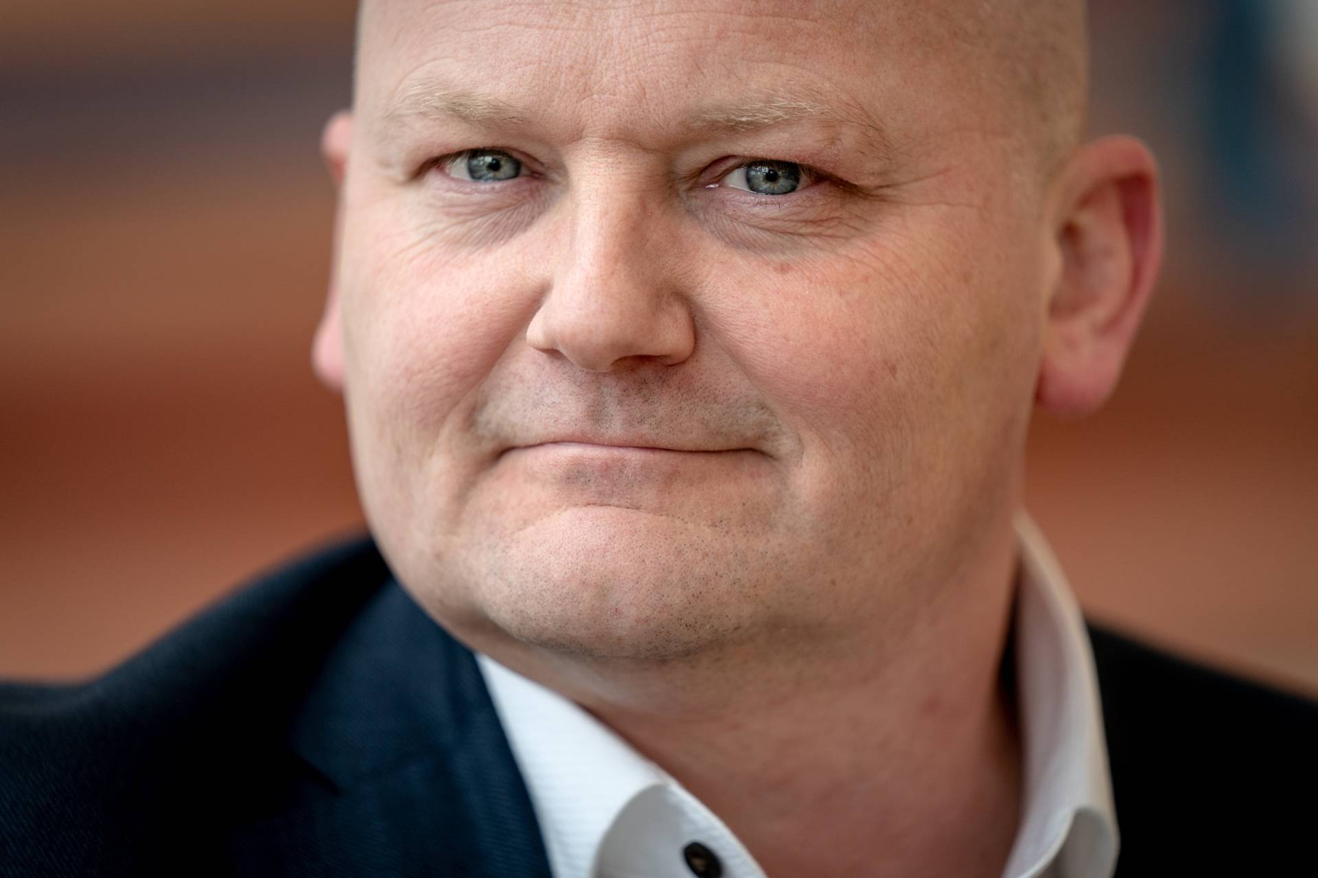 Thomas Rohden Regionsråd beslutter at skære én etage af dyrt sygehusbyggeri